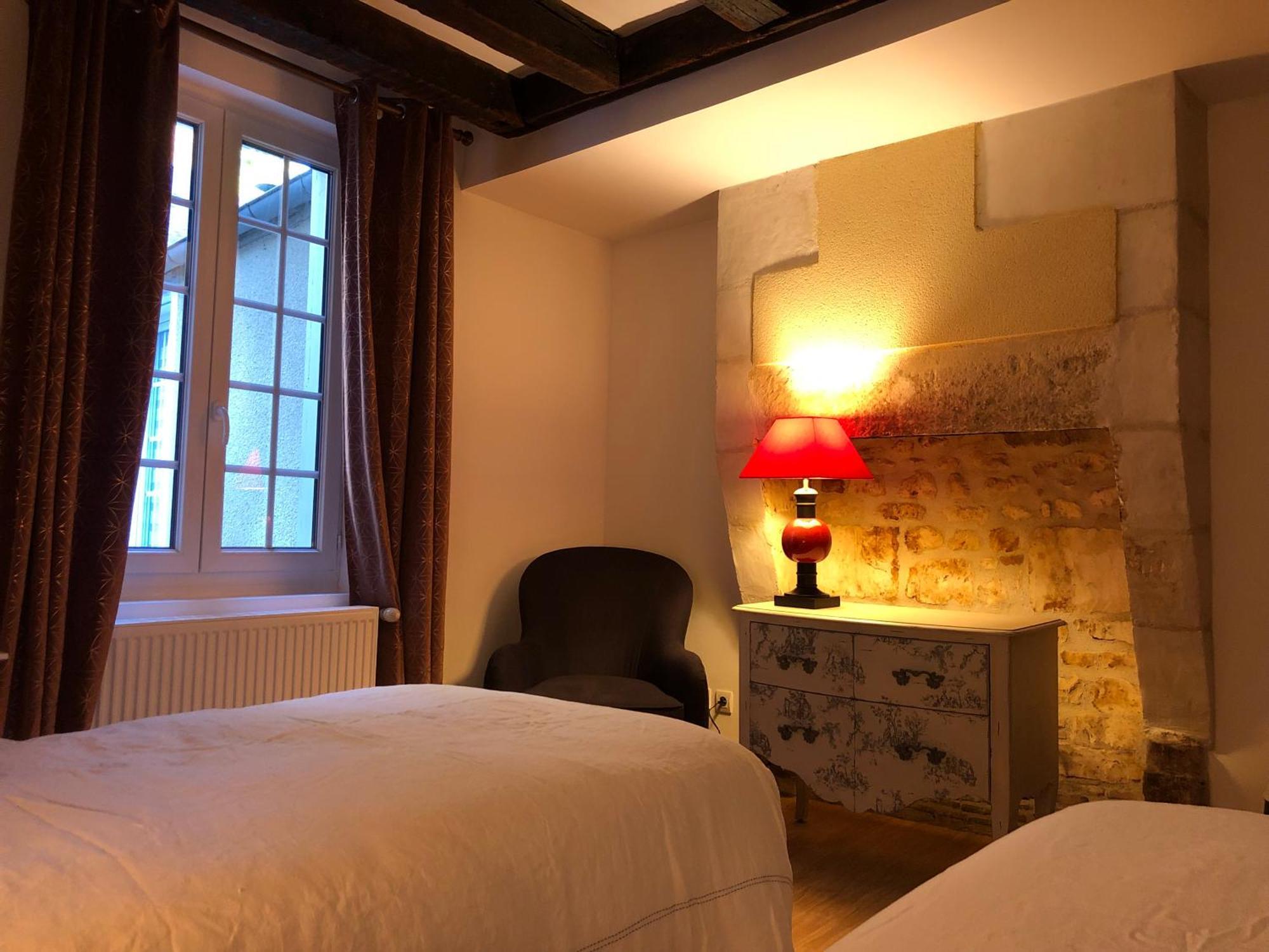 L'Amantine Chambres D'Hotes Et Gite Bourges Ngoại thất bức ảnh